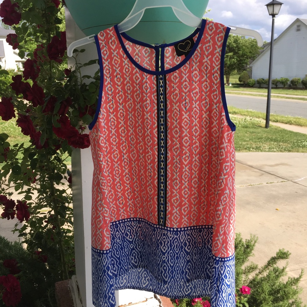 Girl’s tank